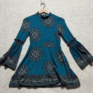 Xhilaration Teal Patterned Flare Sleeve Dress